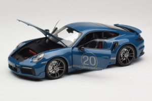 Porsche 911 992 Turbo S Coupe Sport Design Blau Minichamps 1:18 113069073 Metall — Bild 2 von 8