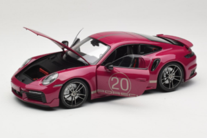 Porsche 911 992 Turbo S Coupe Sport Design Rot Minichamps 1:18 113069075 Metall — Bild 2 von 8