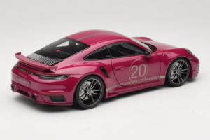 Porsche 911 992 Turbo S Coupe Sport Design Rot Minichamps 1:18 113069075 Metall — Bild 3 von 8