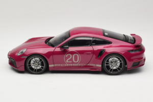 Porsche 911 992 Turbo S Coupe Sport Design Rot Minichamps 1:18 113069075 Metall — Bild 4 von 8