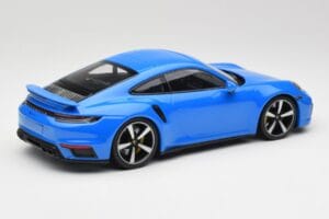 Porsche 911 992 Turbo S Gentian Blau Minichamps 1:18 155069074 Metall — Bild 2 von 6