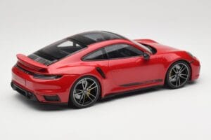 Porsche 911 992 Turbo S Rot Minichamps 1:18 155069070 Metall — Bild 2 von 6