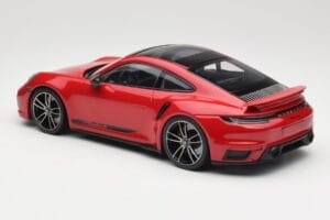 Porsche 911 992 Turbo S Rot Minichamps 1:18 155069070 Metall — Bild 5 von 6