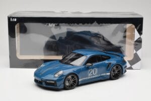 Porsche 911 992 Turbo S Sport Design Package Gentian Blue Metallic Minichamps 1:18 155069170 Metall — Bild 6 von 6