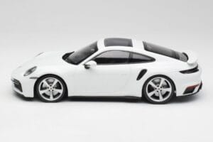 Porsche 911 992 Turbo S Weiß Concept Minichamps 1:18 WAP0211620CNP Metall — Bild 3 von 6
