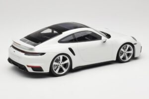Porsche 911 Turbo S 992 Weiss Minichamps 1:18 WAP0211620RTRB Metall — Bild 2 von 6