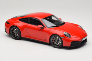 Porsche 911 992.2 Carrera 4 GTS Guards Red Norev 1:18 187171 Metall — Bild 6 von 8