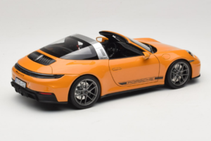 Porsche 911 992.2 Targa 4 GTS Bahama Yellow Norev 1:18 187190 Metall — Bild 4 von 10