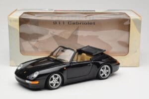 Porsche 911 993 Cabriolet Schwarz UT Models 1:18 27806-U1 Metall — Bild 8 von 8