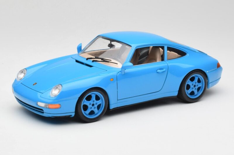 Porsche 911 993 Carrera Blau Bburago 1:18 3060 Metall