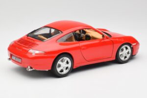 Porsche 911 996 Carrera 4 Rot Bburago 1:18 30085 Metall — Bild 3 von 8