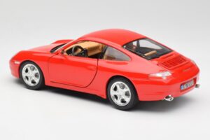 Porsche 911 996 Carrera 4 Rot Bburago 1:18 30085 Metall — Bild 7 von 8