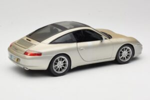Porsche 911 996 Carrera 4S Silber Maisto 1:18 WAP02102212 Metall — Bild 3 von 8