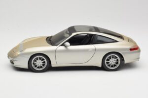 Porsche 911 996 Carrera 4S Silber Maisto 1:18 WAP02102212 Metall — Bild 4 von 8