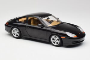 Porsche 911 996 Carrera Schwarz Gate 1:18 1043 Metall — Bild 6 von 8