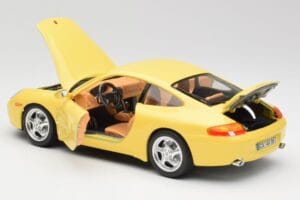 Porsche 911 996 Carrera Gelb Bburago 1:18 30085-M1 Metall — Bild 5 von 8