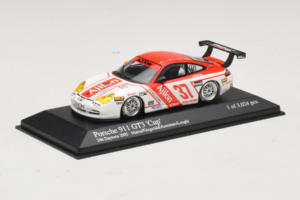 Porsche 911 996 GT3 Cup #37 Matos / Fitzgerald Rolex 24 at Daytona 2005 Minichamps 1:43 400056237 Metall — Bild 2 von 4