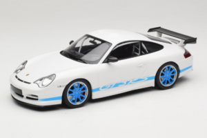Porsche 911 996 GT3 RS Weiß Blaue Streifen Minichamps 1:18 155062021 Metall