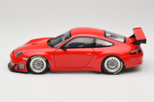 Porsche 911 996 GT3 RSR FIA GT 2004 Rot Minichamps 1:18 100046400 Metall — Bild 4 von 8
