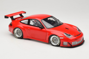 Porsche 911 996 GT3 RSR FIA GT 2004 Rot Minichamps 1:18 100046400 Metall — Bild 6 von 8