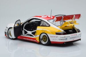 Porsche 911 996 GT3 RSR #68 M. Marsh FIA GT Zhuhai 2005 AUTOart 1:18 80582 Metall — Bild 5 von 8