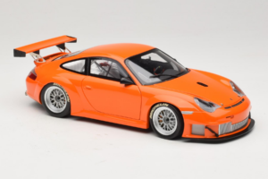 Porsche 911 996 GT3 RSR Orange ALMS 2004 Minichamps 1:18 100046402 Metall — Bild 6 von 8
