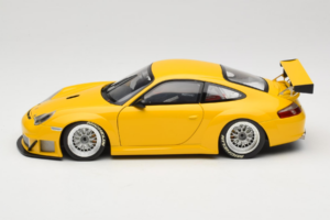 Porsche 911 996 GT3 RSR Yello ALMS 2004 Minichamps 1:18 100046401 Metall — Bild 4 von 8
