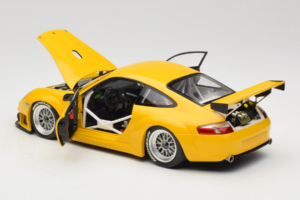 Porsche 911 996 GT3 RSR Yello ALMS 2004 Minichamps 1:18 100046401 Metall — Bild 5 von 8