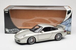 Porsche 911 996 GT3 Silber Hot Wheels 1:18 C2590 Metall — Bild 8 von 8