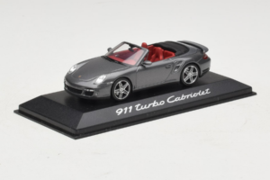 Porsche 911 997 Turbo Cabriolet Grey Metallic Minichamps 1:43 WAP02015216 Metall — Bild 2 von 5