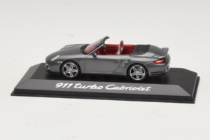 Porsche 911 997 Turbo Cabriolet Grey Metallic Minichamps 1:43 WAP02015218 Metall