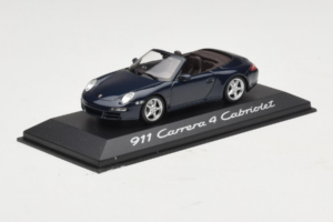 Porsche 911 997 Carrera 4 Cabriolet Dunkelblau Minichamps 1:43 WAP02015216-P1 Metall — Bild 2 von 4