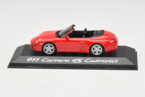 Porsche 911 997 Carrera 4S Cabriolet Rot Minichamps 1:43 WAP02015316 Metall