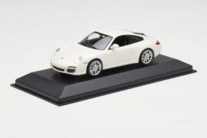 Porsche 911 997 Carrera 4S Carrara Weiß Minichamps 1:43 403066431 Metall — Bild 2 von 4