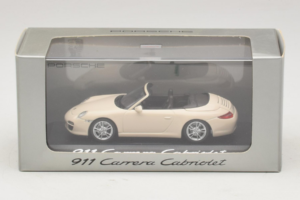 Porsche 911 997 Carrera Cabriolet Weiß Minichamps 1:43 WAP02001118 Metall — Bild 4 von 5