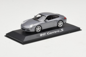 Porsche 911 997 Carrera S Grau Metallic Minichamps 1:43 WAP02010116-R1 Metall — Bild 2 von 4
