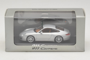 Porsche 911 997 Carrera Silver Metallic Minichamps 1:43 WAP02001218 Metall — Bild 5 von 5