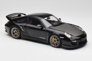Porsche 911 997 GT2 RS Schwarz & Silber Felgen Minichamps 1:18 100069401 Metall — Bild 6 von 8