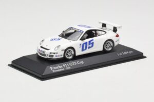 Porsche 911 997 GT3 Cup #5 Presentation 2005 Minichamps 1:43 400056400 Metall — Bild 2 von 4