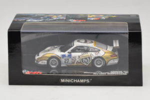 Porsche 911 997 GT3 Cup #27 24 Hours of Nurburgring 2010 Minichamps 1:43 437106727 Metall — Bild 4 von 4