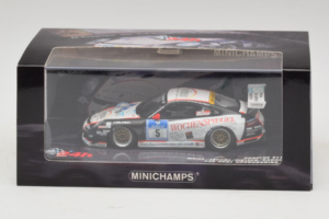 Porsche 911 997 GT3 #5 24 Hours of Nurburgring 2009 Minichamps 1:43 437096705 Metall — Bild 4 von 4