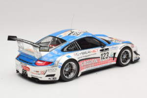 Porsche 911 997 GT3 R #123 Muhlner Motorsport E. Fumal / E. Thiry 24 Hours of Spa 2011 Minichamps 1:18 151118923 Metall — Bild 2 von 6