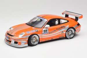 Porsche 911 997 GT3 R #88 Porsche Consulting 2005 AUTOart 1:18 77821 Metall