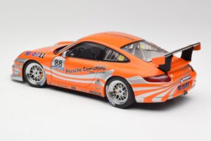 Porsche 911 997 GT3 R #88 Porsche Consulting 2005 AUTOart 1:18 77821 Metall — Bild 7 von 8