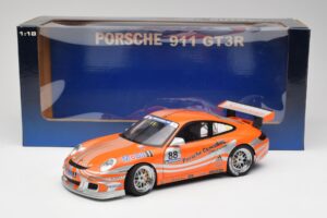 Porsche 911 997 GT3 R #88 Porsche Consulting 2005 AUTOart 1:18 77821 Metall — Bild 8 von 8