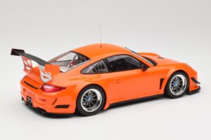Porsche 911 997 GT3 R Street Orange Minichamps 1:18 151108901 Metall — Bild 2 von 6
