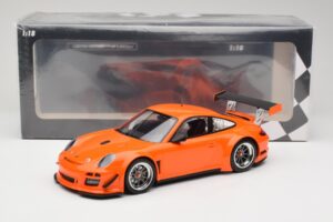 Porsche 911 997 GT3 R Street Orange Minichamps 1:18 151108901 Metall — Bild 6 von 6