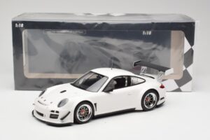 Porsche 911 997 GT3 R Street Weiß Minichamps 1:18 151108900 Metall — Bild 6 von 6
