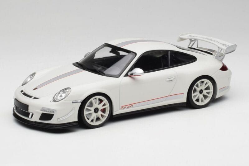Porsche 911 997 GT3 RS 4.0 Weiß Minichamps 1:18 155062221 Metall