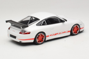 Porsche 911 996 GT3 RS Weiß Roter Streifen Minichamps 1:18 155062020 Metall — Bild 2 von 6